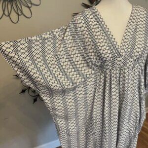 Ava Sky Hawaii Geo Caftan/ Dress Kimono Sleeves - Size Medium